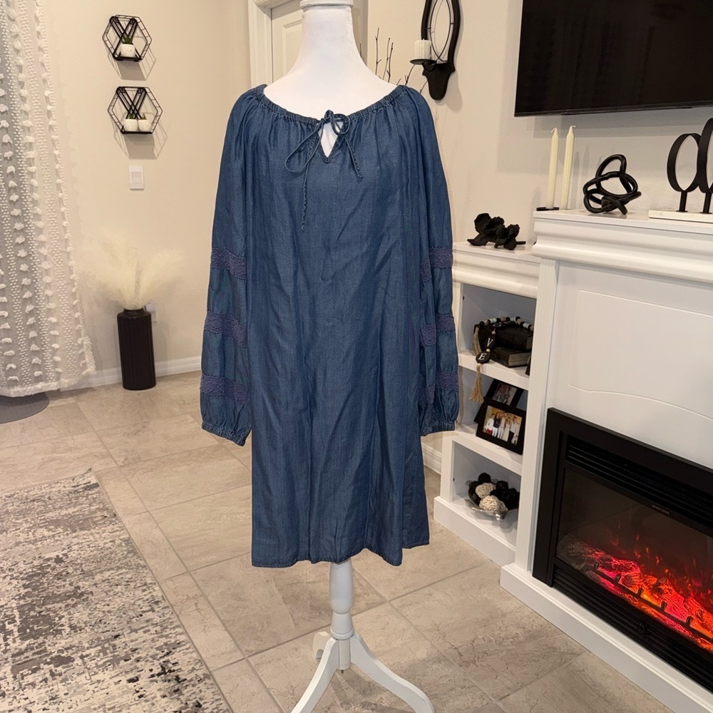 2 x 20$ Harper 241 Blue Denim Midi Dress with Tie Neck Size Medium - Picture 1 of 10
